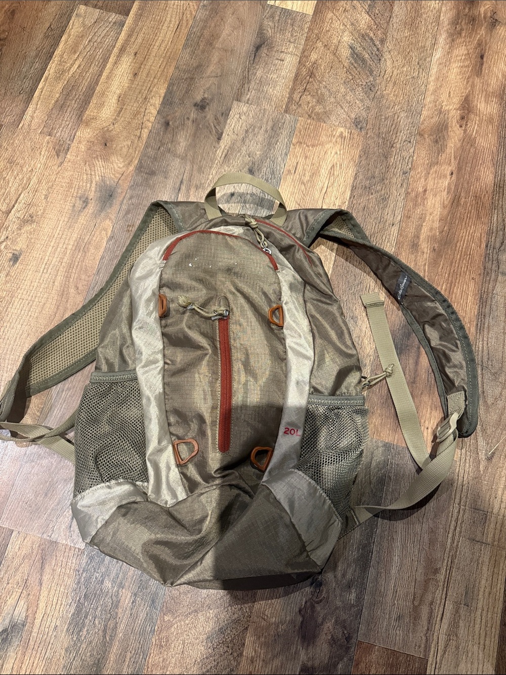 Eddie Bauer Olive Green 20L Lightweight Backpack
